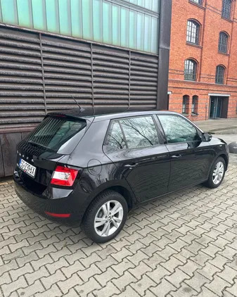 skoda gliwice Skoda Fabia cena 39800 przebieg: 102000, rok produkcji 2020 z Gliwice